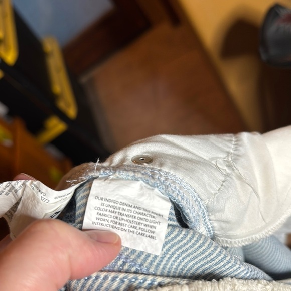 NWT Gloria Vanderbilt Sunwashed Light Blue Stripe Denim Shorts w/ Belt Size 20W - Picture 9 of 9